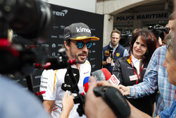 Fernando Alonso, McLaren, talks to the media