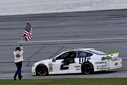 Race winner Brad Keselowski, Team Penske Ford