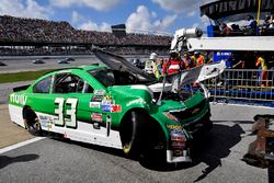 Auto von Jeffrey Earnhardt, Circle Sport - The Motorsports Group Chevrolet, nach Crash