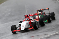 Kush Maini, Lanan Racing