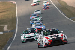 CUPRA TCR, FEV Racing, Benedikt Gentgen, Arndt Hallmans