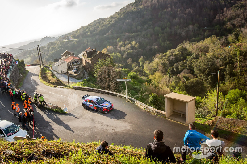 Thierry Neuville, Nicolas Gilsoul, Hyundai Motorsport Hyundai i20 Coupe WRC