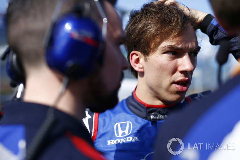 Pierre Gasly, Toro Rosso, en la parrilla