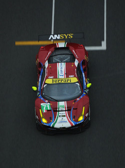 #71 AF Corse Ferrari 488 GTE: Davide Rigon, Sam Bird