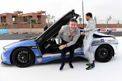 L'acteur Orlando Bloom avec Alejandro Agag, PDG Formule E, dans le Safety Car