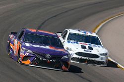 Denny Hamlin, Joe Gibbs Racing, Toyota Camry FedEx Freight Kurt Busch, Stewart-Haas Racing, Ford Fusion Mobil 1/Haas Automation