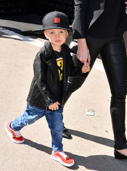 Kimi Raikkonen'in eşi Minttu Virtanen ve oğlu Robin