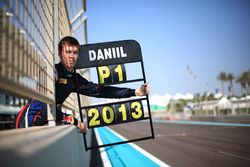 Champion Daniil Kvyat, MW Arden