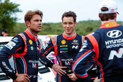 Andreas Mikkelsen, Hyundai Motorsport, Thierry Neuville, Hyundai Motorsport