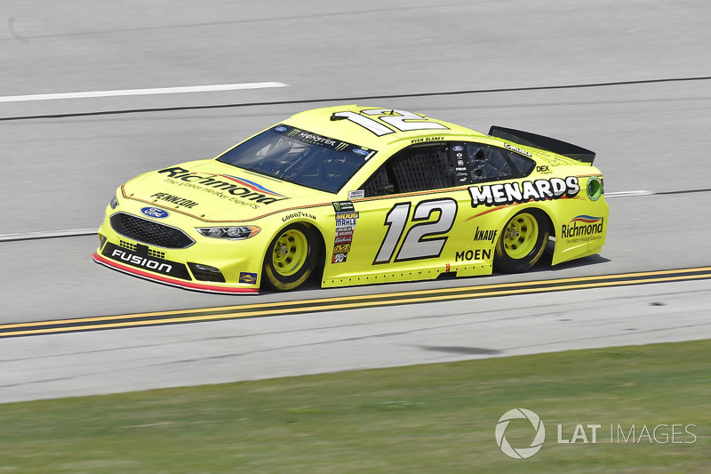 23. Ryan Blaney, Team Penske, Ford Fusion Menards/Richmond