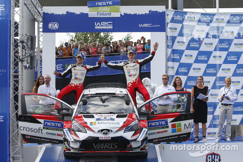 I vincitori Ott Tanak, Martin Järveoja, Toyota Yaris WRC, Toyota Gazoo Racing