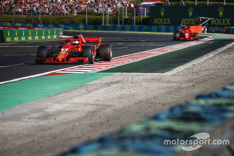 Sebastian Vettel, Ferrari SF71H, Kimi Raikkonen, Ferrari SF71H
