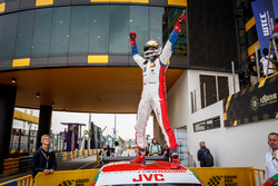 Il vincitore della gara Mehdi Bennani, Sébastien Loeb Racing, Citroën C-Elysée WTCC