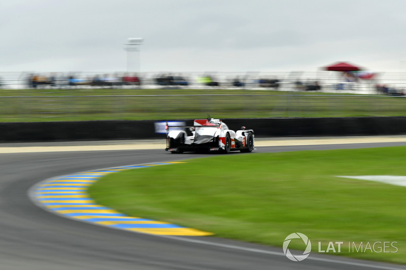 #7 Toyota Gazoo Racing Toyota TS050: Mike Conway, Kamui Kobayashi, Jose Maria Lopez