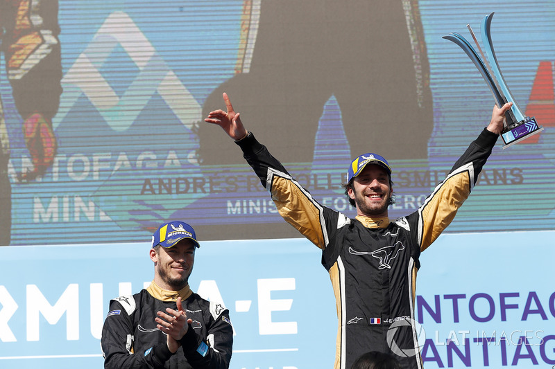 Jean-Eric Vergne, Techeetah, Andre Lotterer y Techeetah conforman el primer 1º 2º puesto en la historia de la Fórmula E
