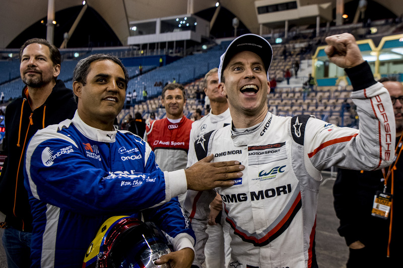 Juan Pablo Montoya of Team Latin America and Timo Bernhard of Team Germany