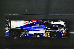 #23 United Autosports Ligier LMP2, P: Phil Hanson, Lando Norris, Fernando Alonso pit stop damage tire