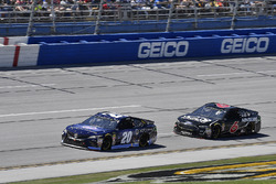 Erik Jones, Joe Gibbs Racing, Toyota Camry XYO Network e Trevor Bayne, Roush Fenway Racing, Ford Fusion AdvoCare