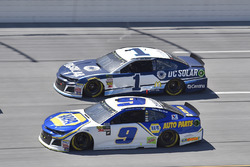 Chase Elliott, Hendrick Motorsports, Chevrolet Camaro NAPA Auto Parts, Jamie McMurray, Chip Ganassi Racing, Chevrolet Camaro DC Solar