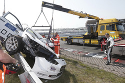 L'auto di Yvan Muller, YMR Hyundai i30 N TCR dopo l'incidente