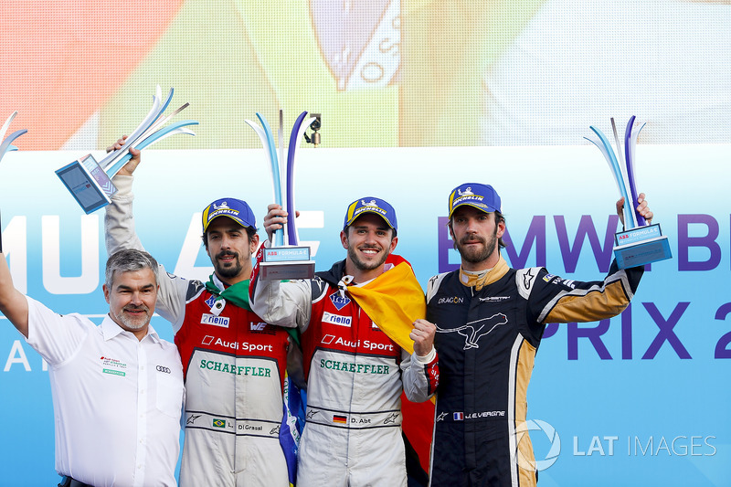 Podio: segundo lugar Lucas di Grassi, Audi Sport ABT Schaeffler, ganador de la carrera Daniel Abt, Audi Sport ABT Schaeffler, tercer lugar Jean-Eric Vergne, Techeetah