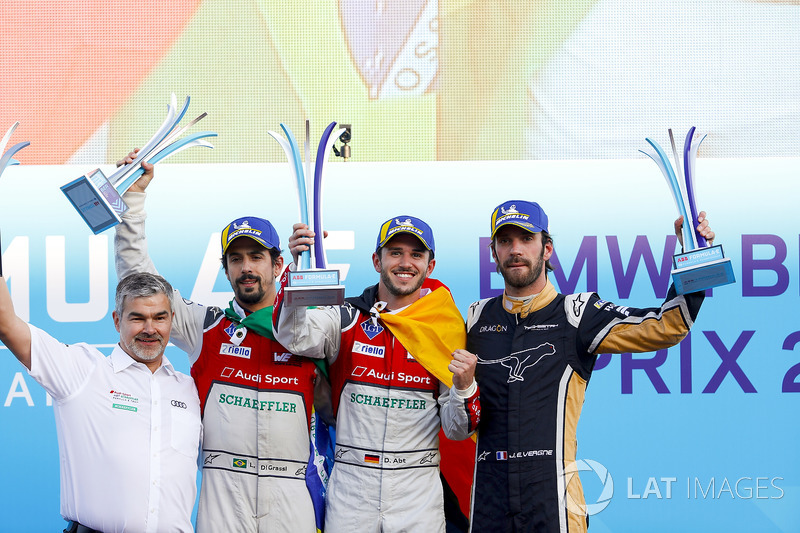 Jean-Eric Vergne, Techeetah, places 3rd, Lucas di Grassi, Audi Sport ABT Schaeffler, places 2nd, Dan