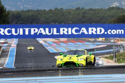 #97 Aston Martin Racing Aston Martin Vantage AMR: Alex Lynn, Maxime Martin, Jonathan Adams