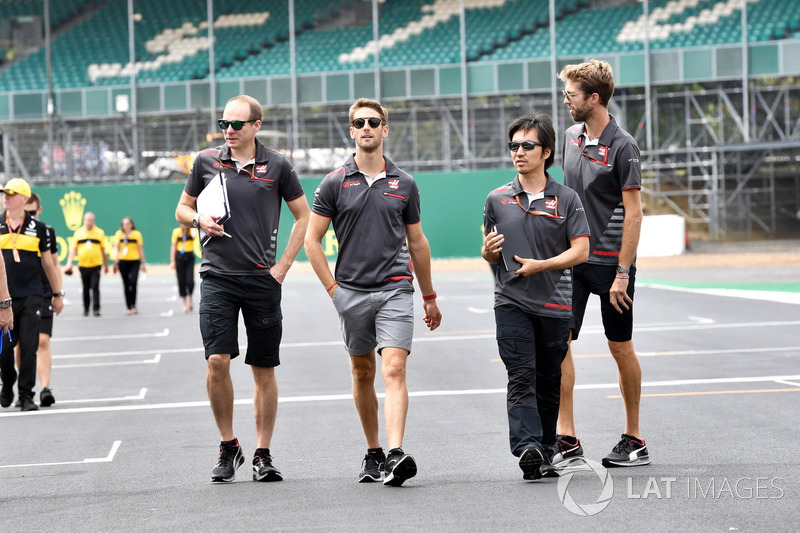 Ромен Грожан, Haas F1 гуляет по трассе
