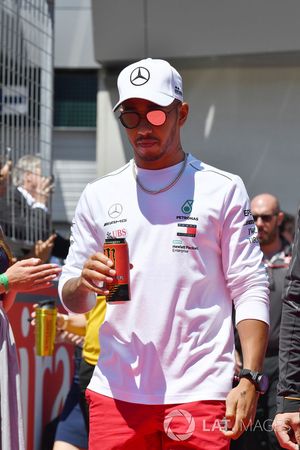 Lewis Hamilton, Mercedes-AMG F1 on the drivers parade