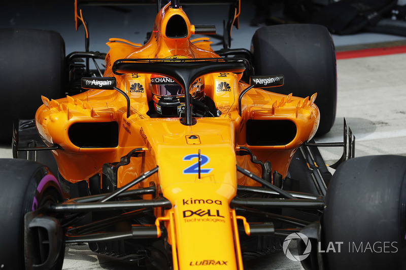 15: Stoffel Vandoorne, McLaren MCL33, 1'05.271