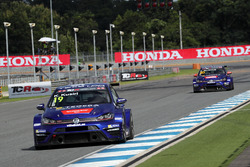 Kantadhee Kusiri, West Coast Racing, Volkswagen Golf GTi TCR
