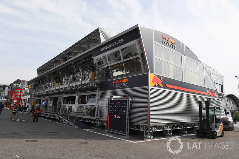 Red Bull Energy Station