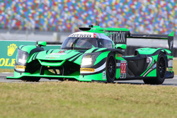 №22 Tequila Patron ESM Nissan DPi: Эд Браун, Йоханнес ван Овербек, Бруно Сенна, Брендон Хартли
