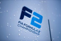 Logo: FIA Formel 2