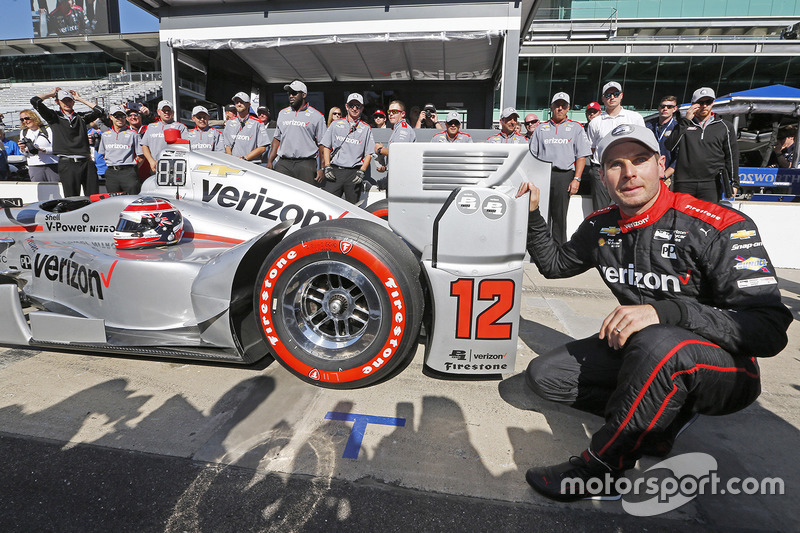 Ganador de la pole Will Power, Team Penske Chevrolet