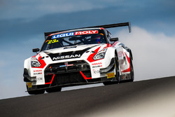 #23 Nissan Motorsport, Nissan GT-R Nismo GT3: Katsumasa Chiyo, Alex Buncombe, Michael Caruso