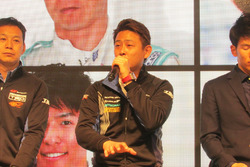 #60 SYNTIUM LMcorsa RC F GT3, 吉本大樹