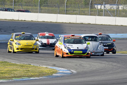 Daniel Borer, Renault Clio RS III, Ecurie Basilisk, et Denis Wolf, Renault Clio RS III, Racing Team Zäziwil