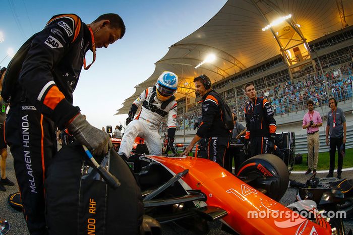 Fernando Alonso, McLaren MCL32