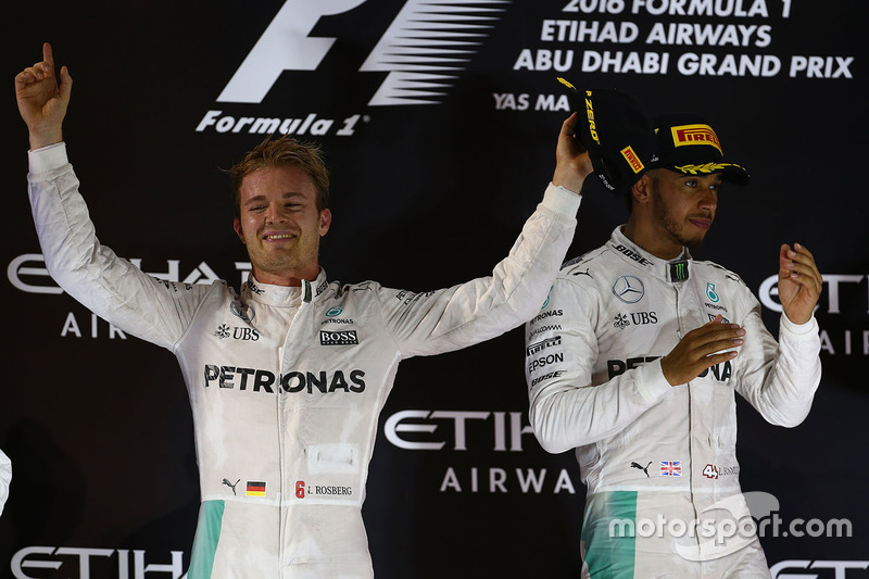 Podium: winnaar Lewis Hamilton, Mercedes AMG F1, tweede Nico Rosberg, Mercedes AMG F1