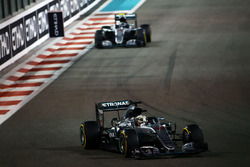 Lewis Hamilton, Mercedes AMG F1 W07 Hybrid