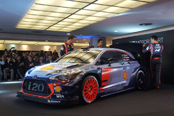 Hayden Paddon, Daniel Sordo, Thierry Neuville, Hyundai Motorsport unveil the 2017 Hyundai i20 Coupe