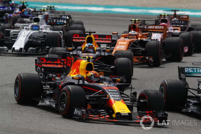 Max Verstappen, Red Bull Racing RB13, Daniel Ricciardo, Red Bull Racing RB13, Stoffel Vandoorne, McLaren MCL32, Sergio Perez, Sahara Force India F1 VJM10, Felipe Massa, Williams FW40