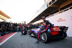Daniil Kvyat, Carlos Sainz Jr., Scuderia Toro Rosso STR12