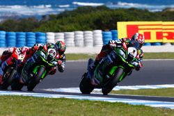 Jonathan Rea, Kawasaki Racing leads Tom Sykes, Kawasaki