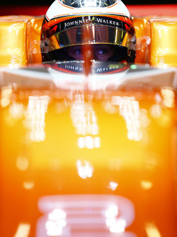 Stoffel Vandoorne, McLaren, in cockpit with helmet visor raised