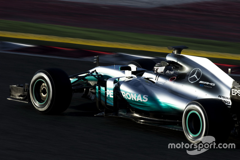 1: Valtteri Bottas, Mercedes AMG F1 W08, 1:19.705, ultrasofts, day 3 (324 laps)