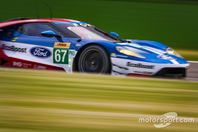 #67 Ford Chip Ganassi Racing Ford GT: Andy Priaulx, Harry Tincknell