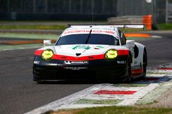 #92 Porsche Team Porsche 911 RSR: Michael Christensen, Kevin Estre