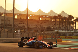 Pascal Wehrlein, Manor Racing MRT05